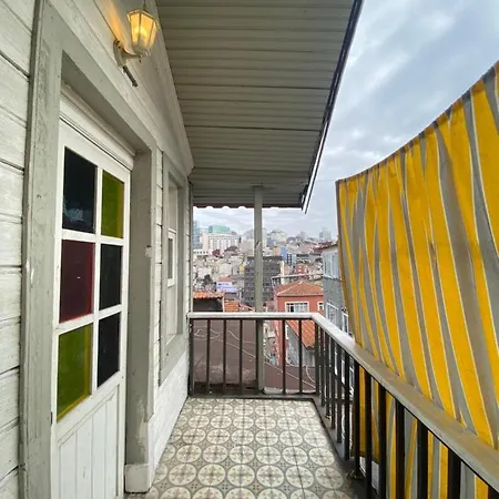 The Taksim 9 *